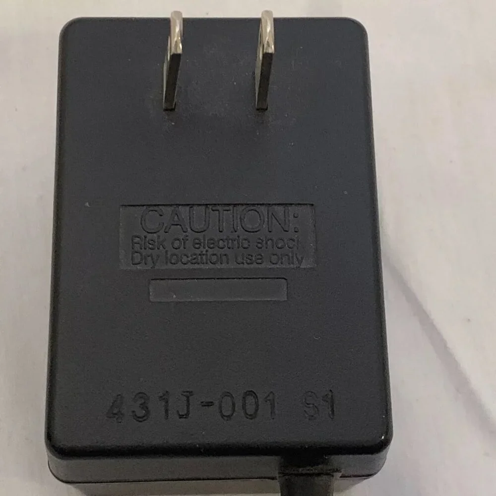 Kyocera TXACA0C01 Charger E82338 CV90-608591 5.2V 400mA class 2